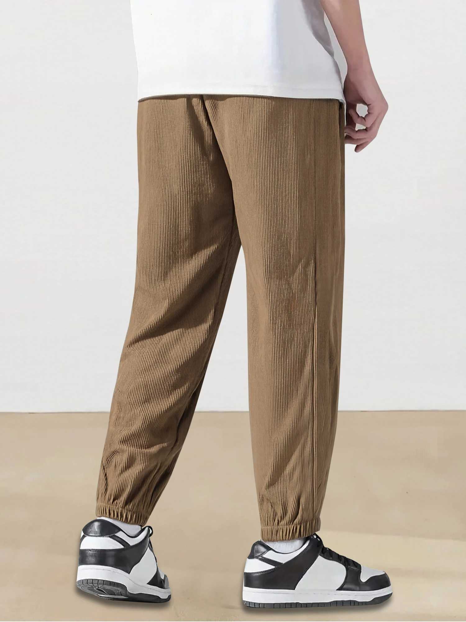 Baggy Corduroy Jogger Pants Men Tech Fleece Sweatpants Man Autumn Winter Casual Harem Pants Male Sport Bunched feetXJ250904