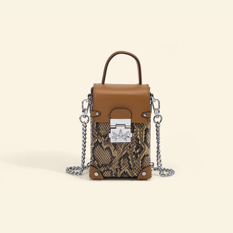 DHEssentials 2025 Retro Snake Print Chain Phone Bag Mini Lock Flap Crossbody Purse