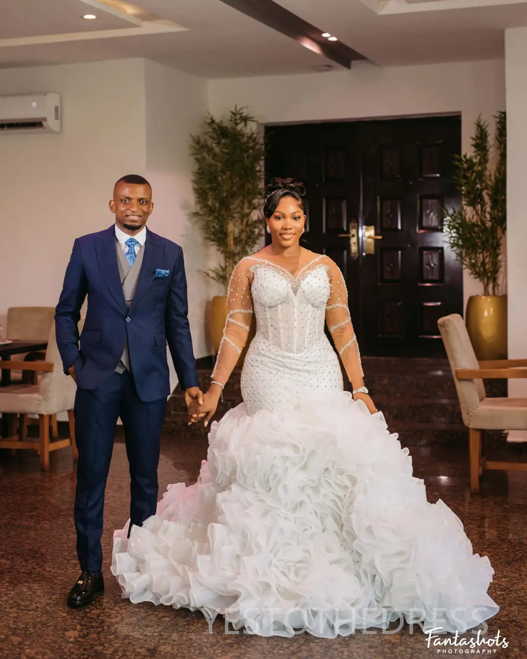 2025 Plus Size Wedding Dress Bridal Gowns For Bride Mermaid Wedding Gowns Sheer Neck Illusion Long Sleeves Pearls Beaded Lace Bridal Dress For African