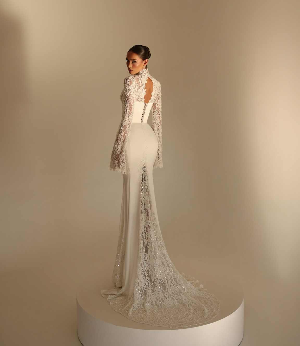 Romantic Mermaid Customized Lace Long Sleeves High Neck Side Slit Wedding Dresses Backless Bride Dress Vestido De Noiva