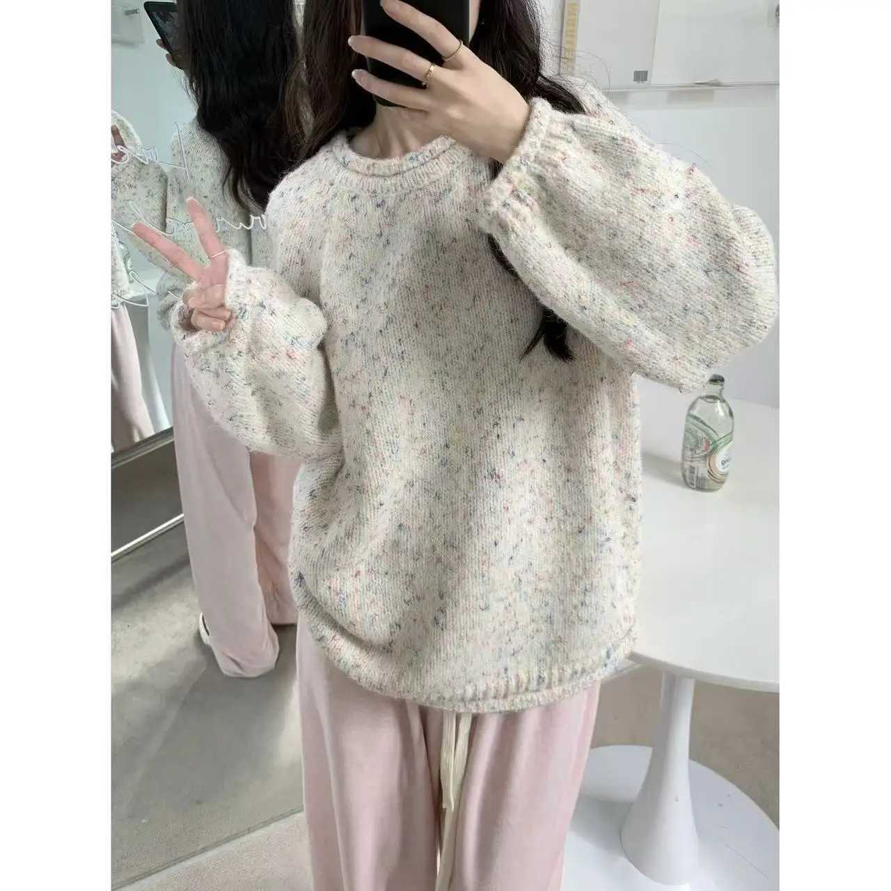 New Sweater Color Retro Knitted Sweater Curled Edge 2025 AutumnWinter New Top Lazy Loose Round Neck M250904
