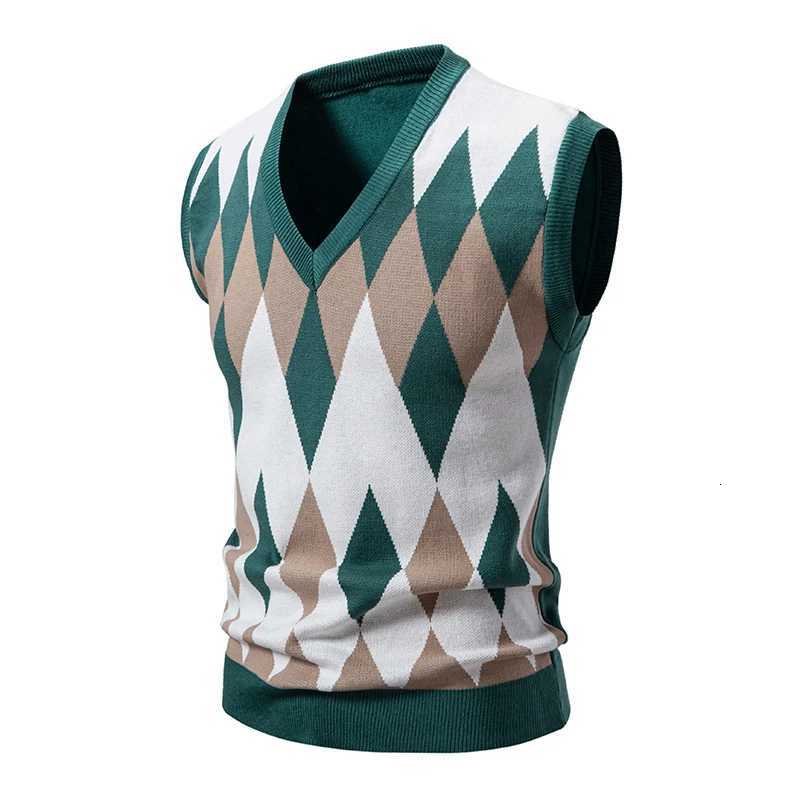 Mens Fashion Embroidery Color Matching Vneck Sleeveless Sweater Casual Lining Vest VestsXJ250904