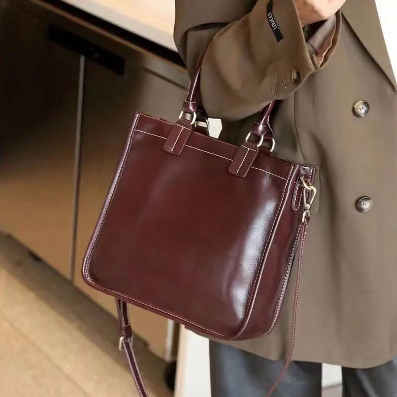 Genuine Leather Women's Vintage Handbags High Quality Cowhide Women Shoulder Bag Large Capacity Square Crossbody Bags