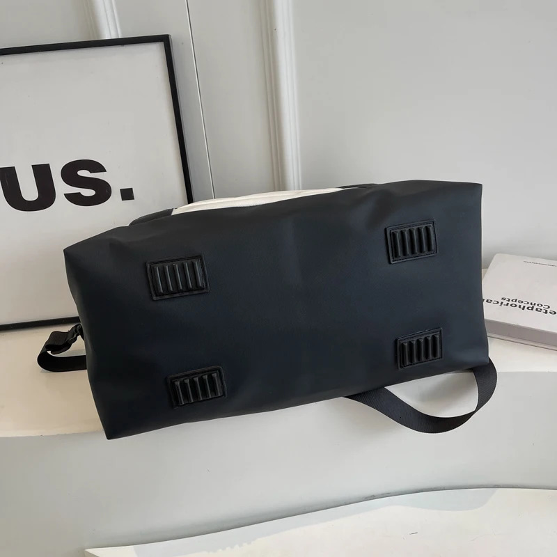 Outdoor Sports Fitness Large Capacity Yoga Storage Travel Bag Dry and Wet Separation Swimming Handbag Woman Waterproof 250903