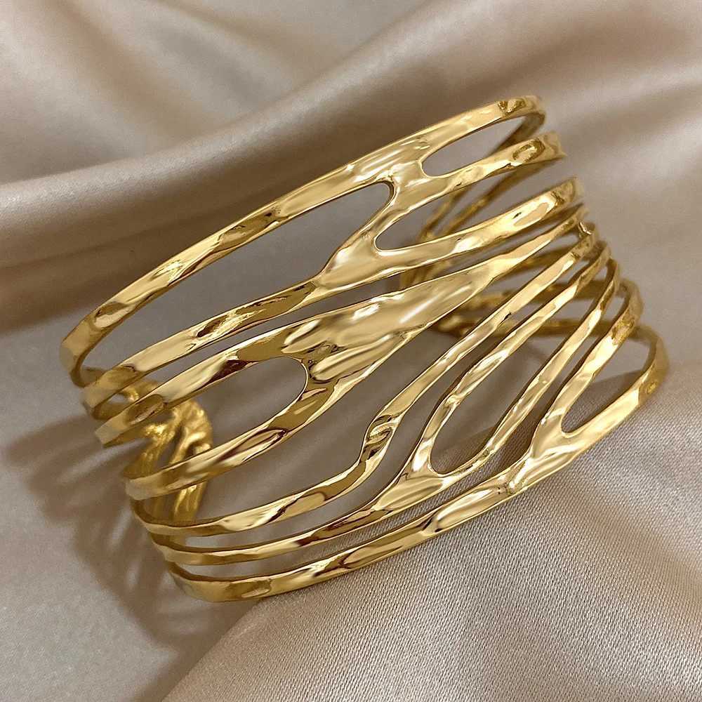 Irregular Geometric Hollow Stainl Steel Cuff Bracelet Exaggerated Gold Silver Color Wide Open Bangles Waterproof JewelryXJ250904