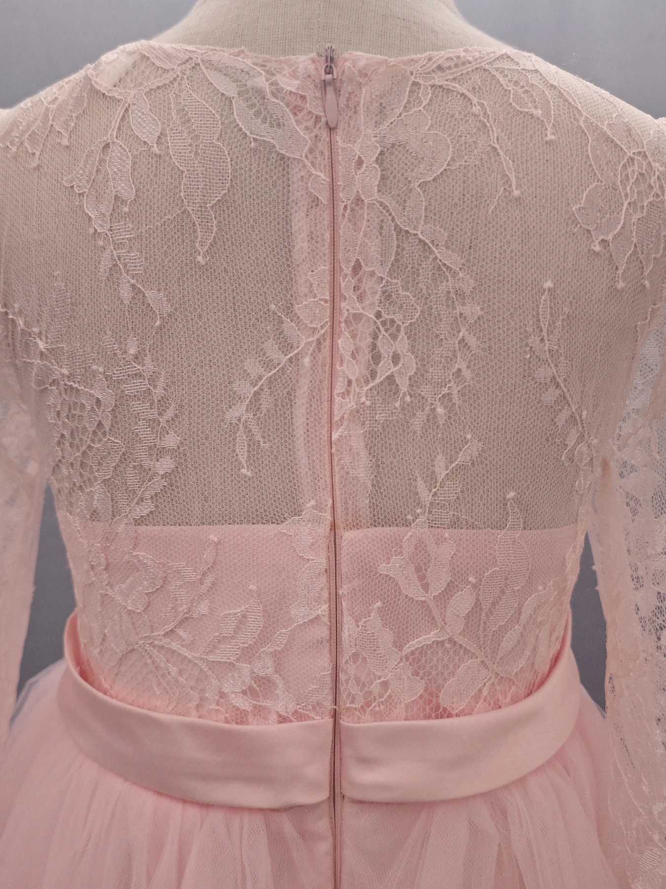 Pink European and American best-selling childrens bridesmaid dress with lace long sleeves and large skirt flower girl princess dress Z250904