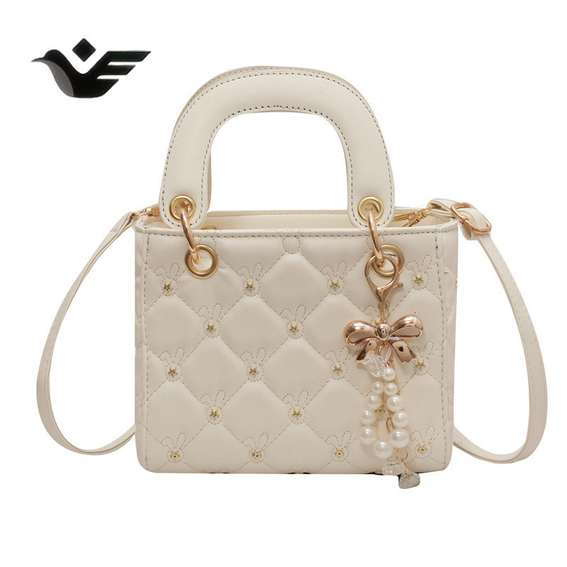 Feiyan Free Shipping New Designer Bag Luxury Shopping Bag Women High-end Quilted Embroidery Pearl Handbag Bucket Bag Shoulder Crossbody Bag