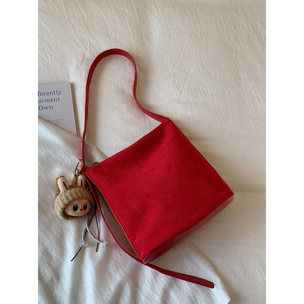 Designer Bag Tote Bag Shoulder Bag Suede Single Shoulder Autumn Winter New Versatile Crossbody Casual Commuter Large Capacity Tote Bag