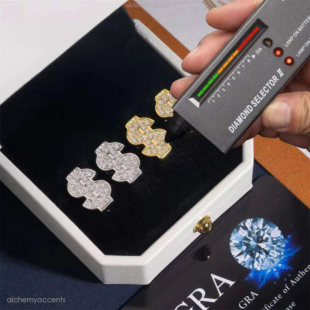 Pass Dia Tester Ready to Ship Iced Out Hip Hop Jewelry Dollar Design Ear Studs S VVS Moissanite Stud Earring for Women