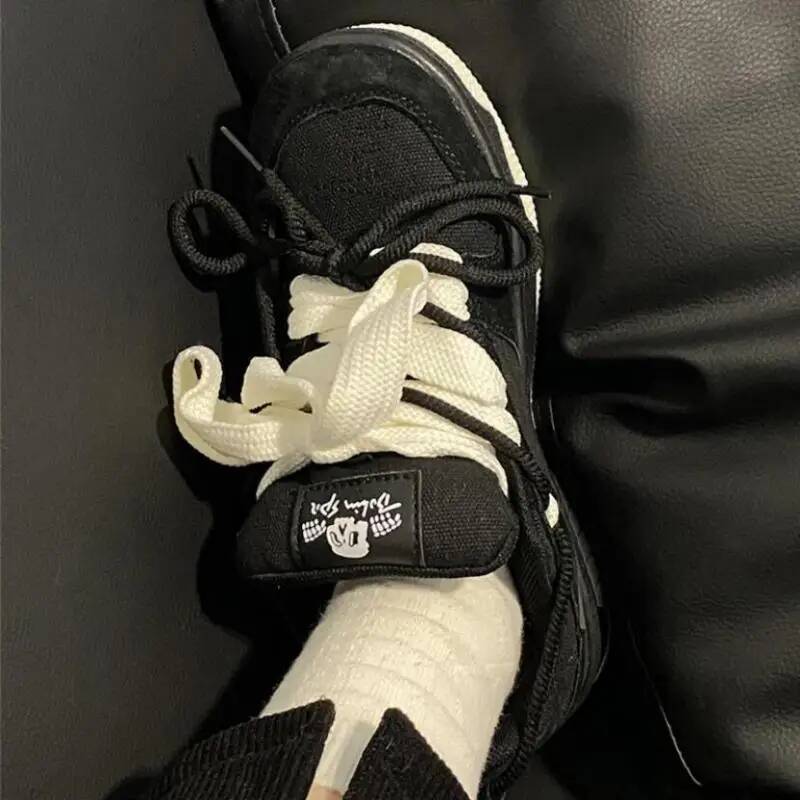 2024 Women Sports Designer Woman Vulcanized Shoes Sneakers Mesh Spring Autumn Lace Up Ladies ddmysaturn