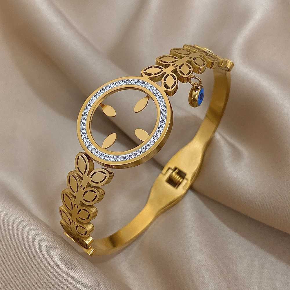 Chits Inlaid Rhinestone Disc Belt Bracelet For Wen Fashion Stainless Steel Gold Plated Cuff Bangles Jewelry Gifts Y250904