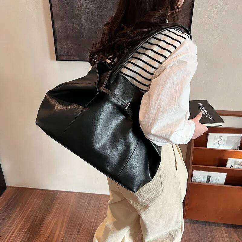 LEFTSIDE Big PU Leather Tote Bags for Women 2025 Y2K Ladies Shoulder Bag Female Retro Simple Designer Handbags and Pursesluxury bag tote bag