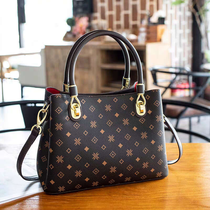 Genuine Leather Women's 2025 New Trend Light Luxury Simple Handbag High-end Elegant Crossbody Shoulder Printed Bag