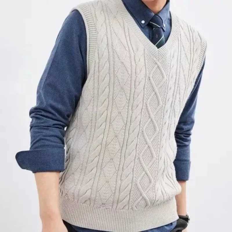 Sweaters Male V Neck Mens Knitted Vest Casual Waistcoat Korean Popular Clothes Designer Top Smooth Style Harajuku Cheap Y2kXJ250904