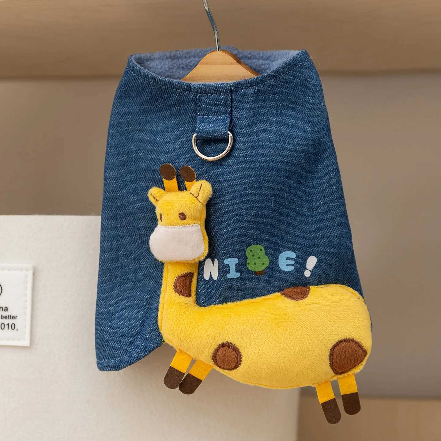 Thickened Pet Vest Mediumsized Dog Winter Cotton Coat Cute Threedimensional Deer Pattern Dog Clothes With Leash Hook W250904