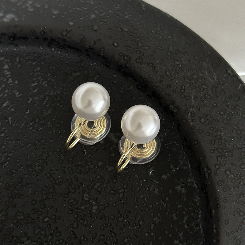 Mosquito Coil Ear Clips Non-pierced Women High-end Pearl Earrings French Style Ear Jewelry Wholesale Ins Designer Luxury Free Shipping Light Luxury Si