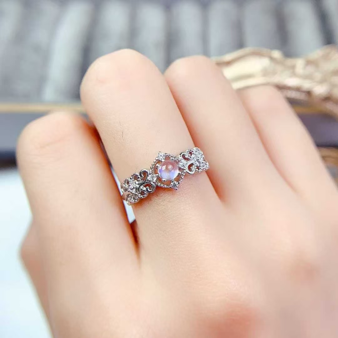 Vintage Design Silver Gemstone Ring Natural Moon Stone Ring 4mm 0.3ct Genuine Moon Stone Jewelry with 18K Gold Plating