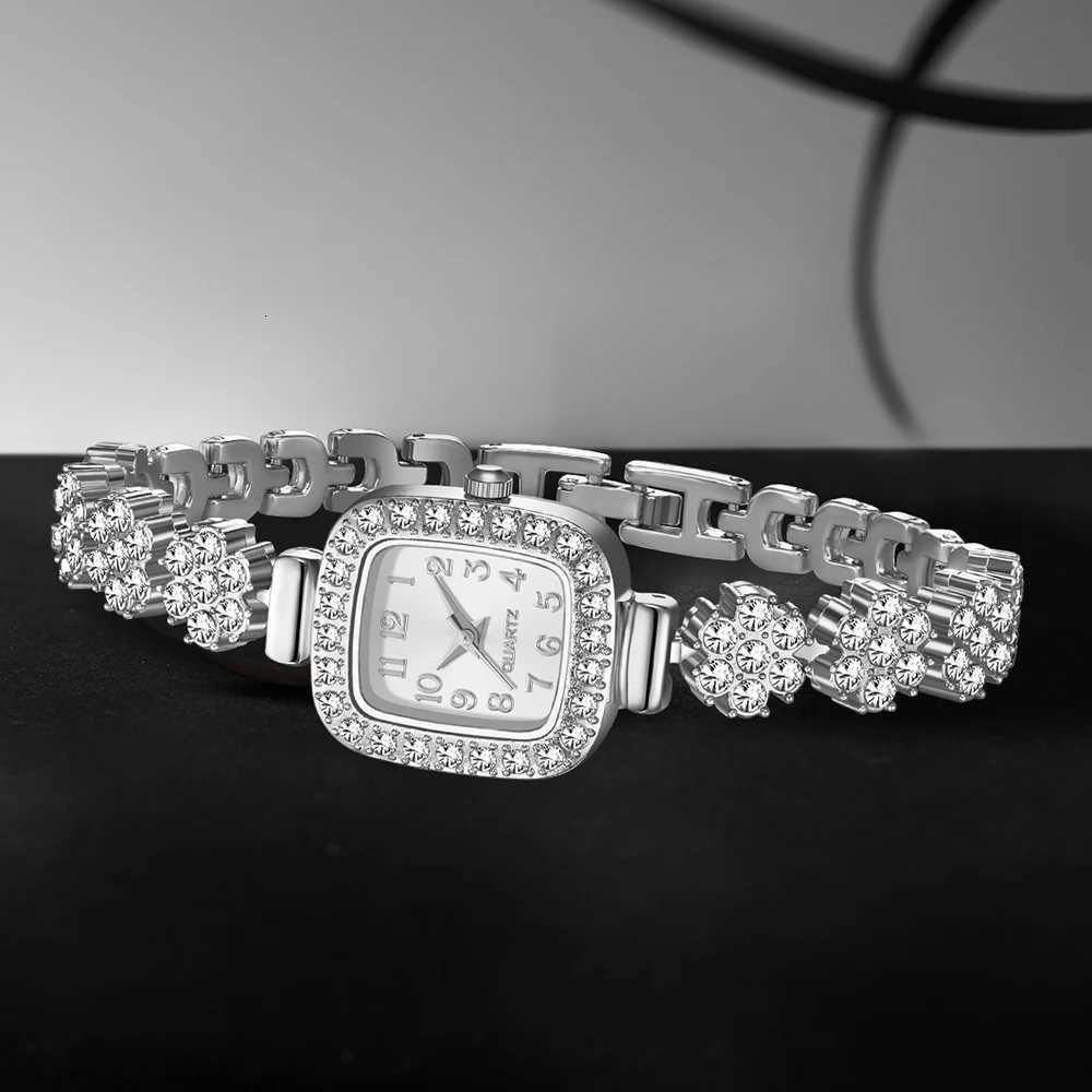 2PCS Silver Wens Watch Set Fashionable Luxury Trendy Digital Sc Rectangar Dial Quartz Watch Bracelet Set Perfect Gift X250904