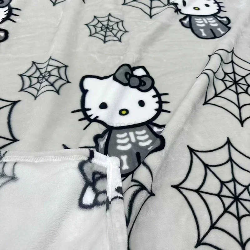 Sanrio Hello Kitty Blanket Anime Halloween Blanket Room Decor Thickened Quilt Flannel Velvet Soft Comfortable Bed Sheets L250904