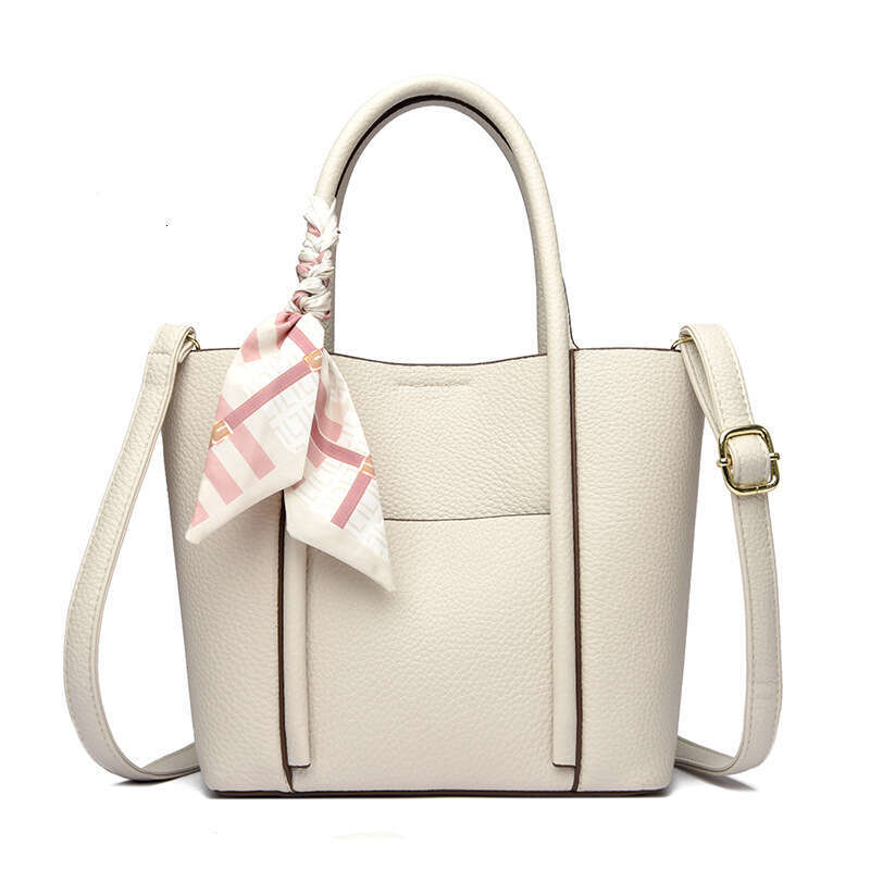 DHEssentials 2025 Summer New Women's Tote Bag Large Capacity Crossbody Commuter Handheld Single Shoulder Bag Urban Minimalist Black Khaki