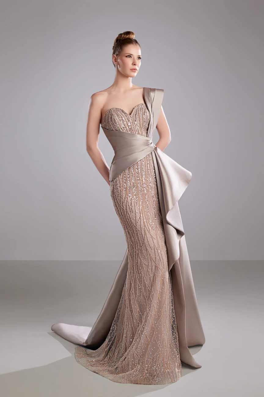 Sparkly Tassels Crystal Strapless Champagne Dress Draped Satin Mermaid Wedding Party Gown Vestidos Customized