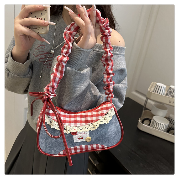 2025 autumn new plaid cloth bag niche design color blocked shoulder bag commuting small square bag designer diagonal cross bag