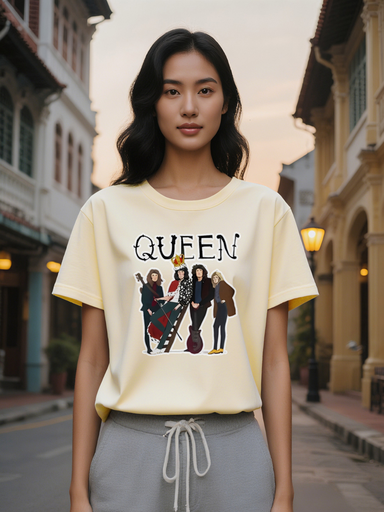 Large XL Casual Round Neck T-Shirt QUEEN Four Cartoon Character Print Top Lady Gift Plus Size