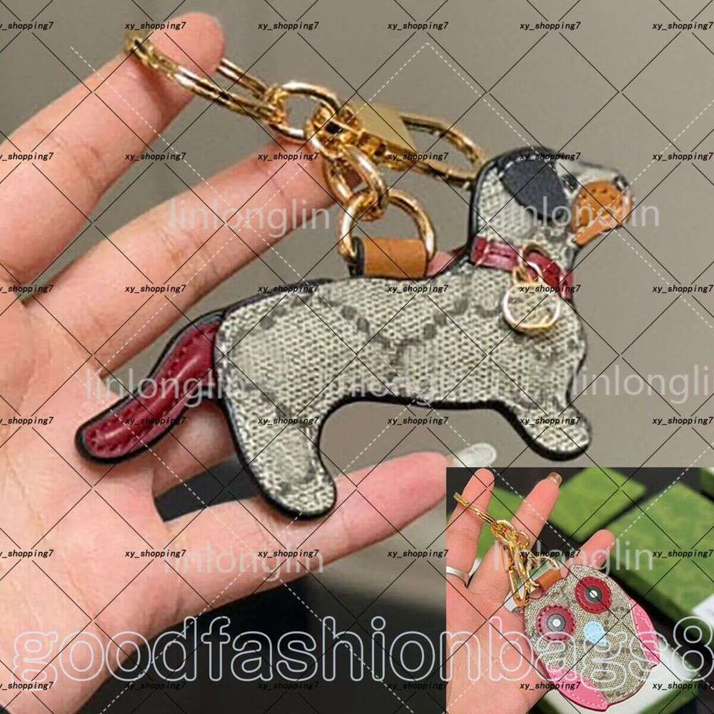 Cute Dog Keychains Designer Animal Leather Dogs Car Keyring Chain Charms cartoon charm vintage toy doll Pendant Mini Keys Coig