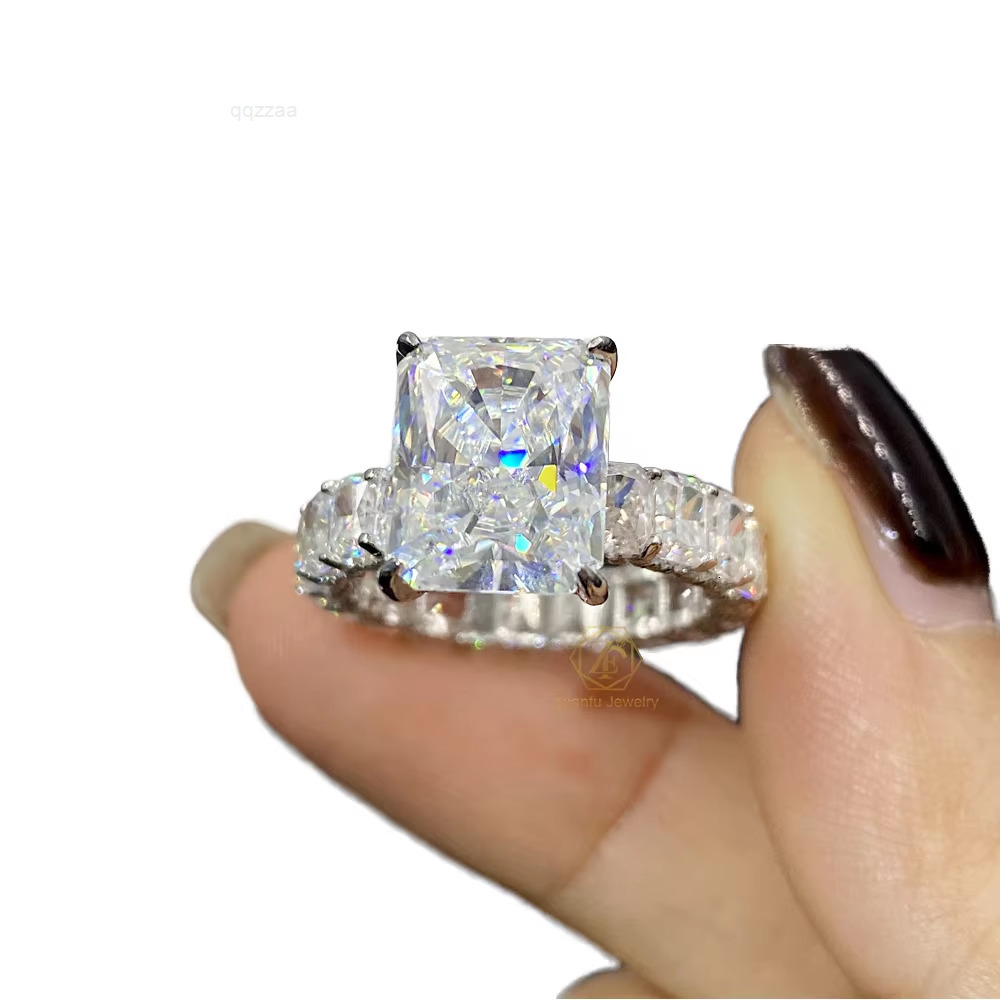 Factory Custom GRA Certified Vvs Lab Grown Moissanite Diamond 14k Gold Radiant Cut Engagement Ring