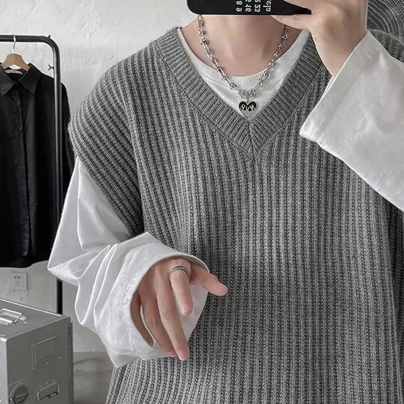 5XL Men Students Middle School Sweater Vest Gray Black Knit Vest for JKDK Uniform Spring Autumn Preppy Style Gilet en tricotXJ250904