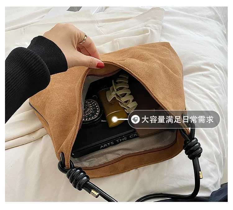Vintage Scrub Leather women handbag large Capacity Winter new design female Hobos Shoulder bags ladies Faux Suede big tote Z250903