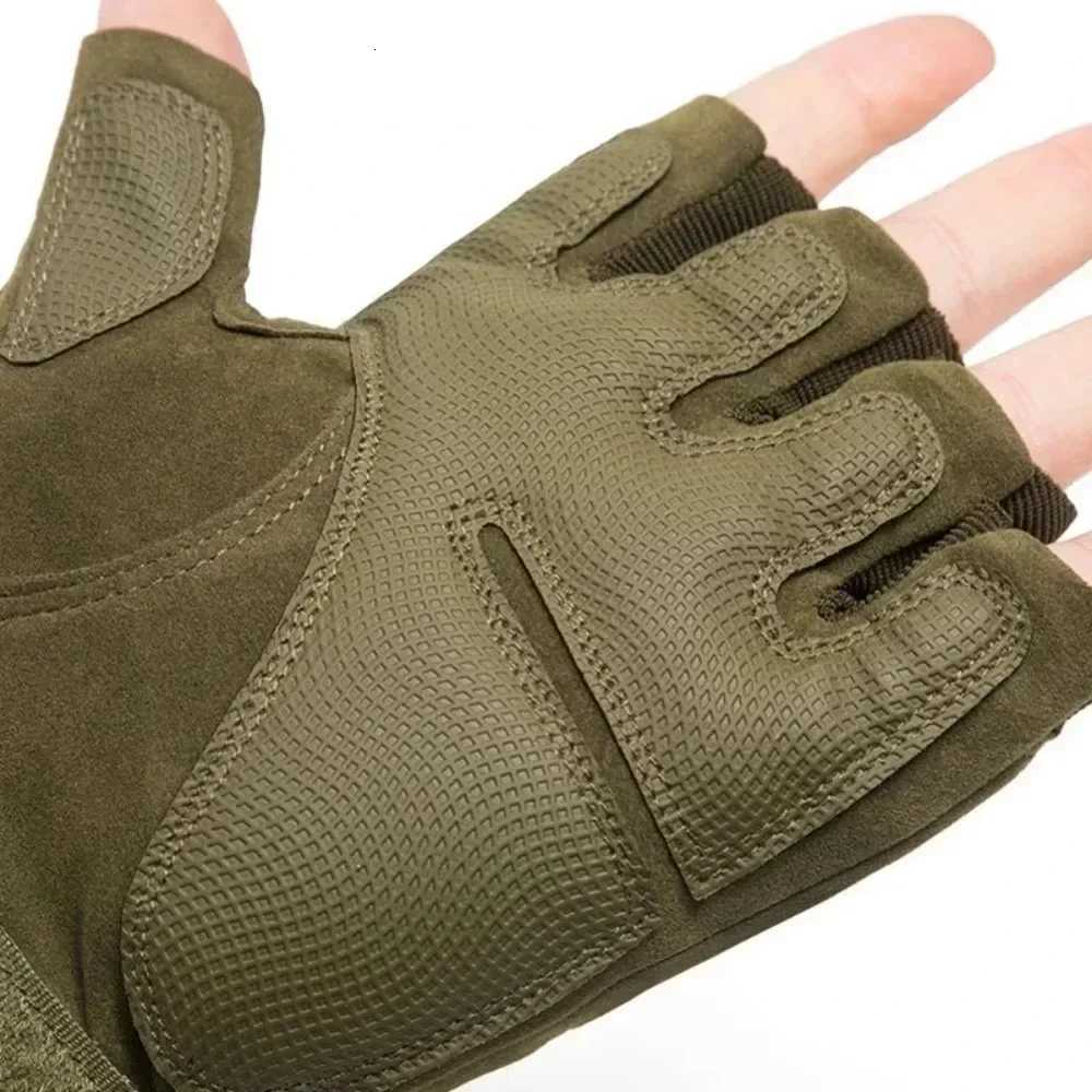 Outdoor Tactical Gloves Half Finger Paintball Airsoft Shot Combat AntiSkid Men Bicyc Cam Hunting Gloves Protective GearXJ250904