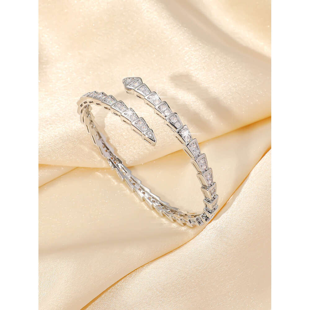 DH collections Women's Popular Round Diamond Full Zircon Bracelet, Ladies' Light Luxury Temperament Circular Bangle, Cross - border Best - s