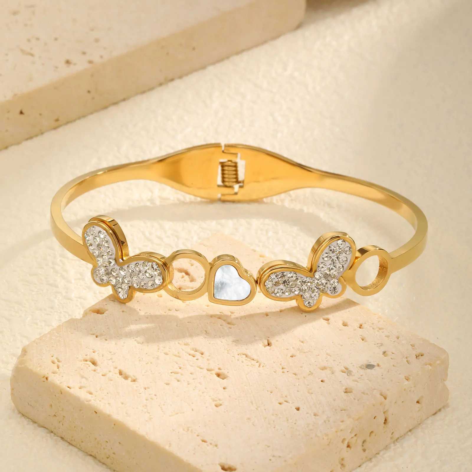 Luxurious Bracelet Stainless Steel Jewelry Sparkling Rhinestones Bangles Trend Gold Color Bracelet For Women Gift Y250904