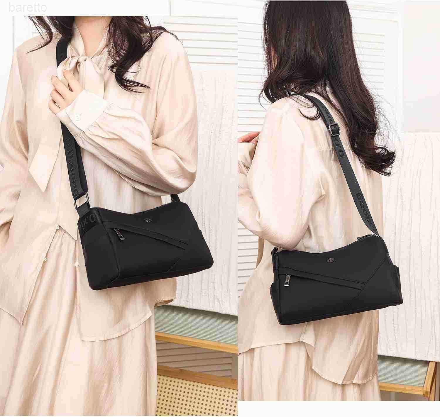 Crossbody Bags for Women Small Shoulder Bag Nylon Simple Purse with Zipper Lightweight Casual Mini Purse M250903