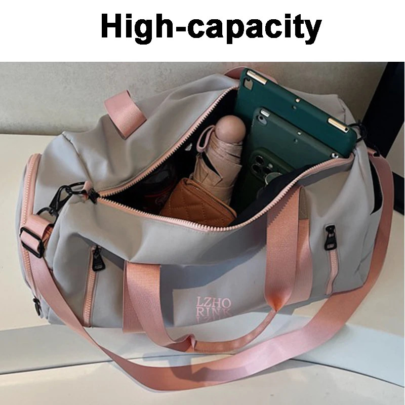 Fashion Travel Bags For Women Large Capacity Mens Sports bag Waterproof Weekend Sac Voyage Female Messenger Bag Dry And Wet 250903