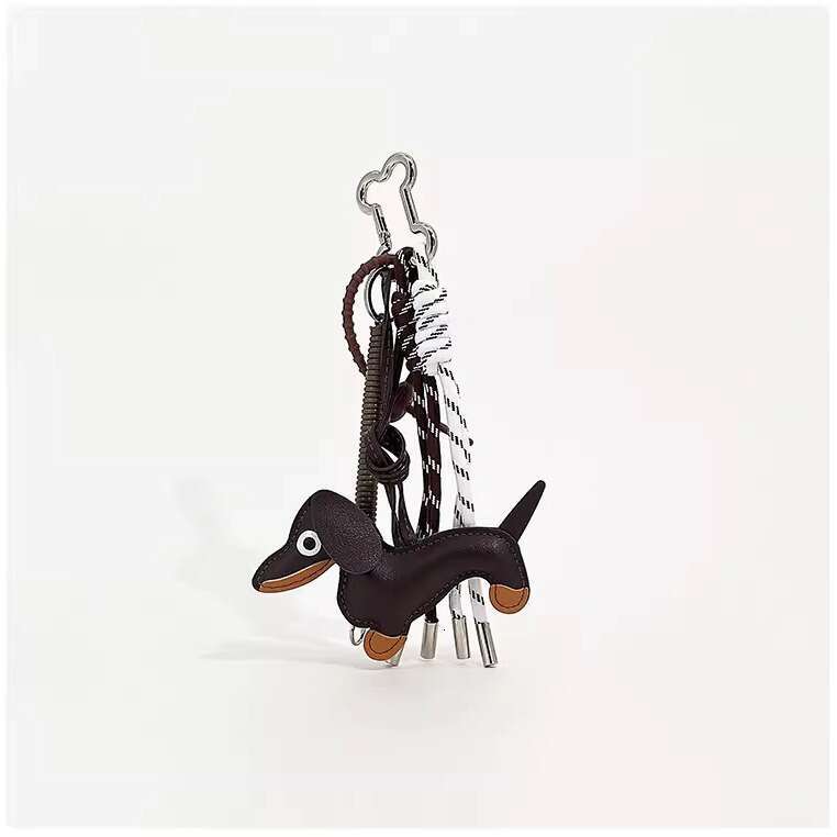 2025 Winter Original Leather Dachshund Dog Pendant Keychain Cute Knitted Lanyard Cartoon Animal Charm Gift for Her Black Brown