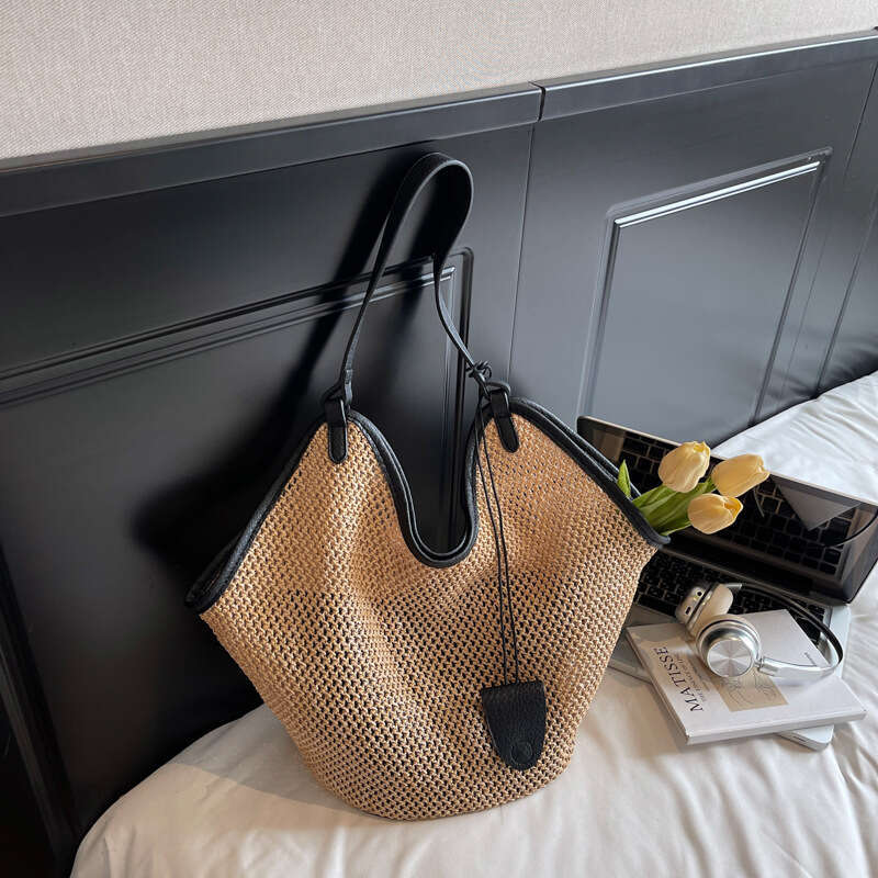 French-style Straw Vacation Large Capacity New Woven Handbag Casual Shoulder Tote Bag