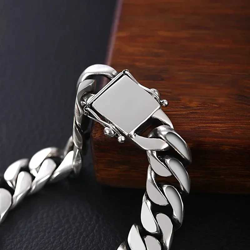 New Sier Color Dineering Men Bracelet Fashionable and Person Whip Chain Wide and Thicke Couple Fashion Jewelry Y250904