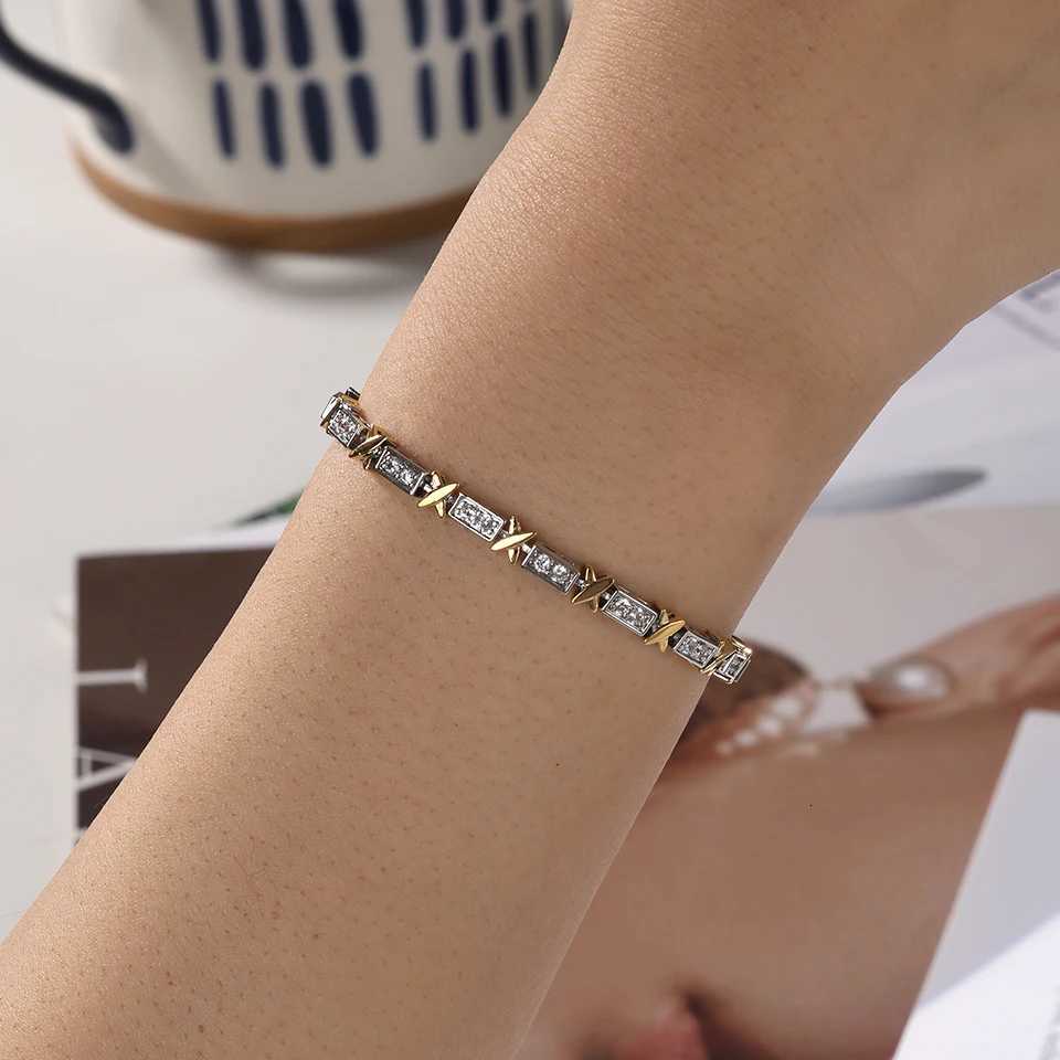 Yupsk Three Gold Color Xshed Fl Zircon Bracelet for Wen Cross Niche Design Luxury Wedding Party Jewelry Y250904