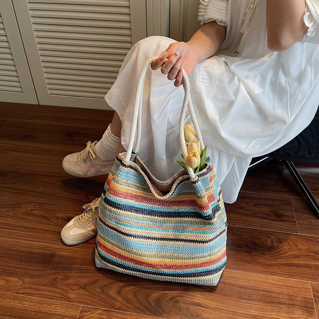 2025 Summer New Arrival Crossborder Woven Tote Bag Largecapacity Lightweight Straw Weave Beach Bag Womens ShoulderUnderarm H Z250903