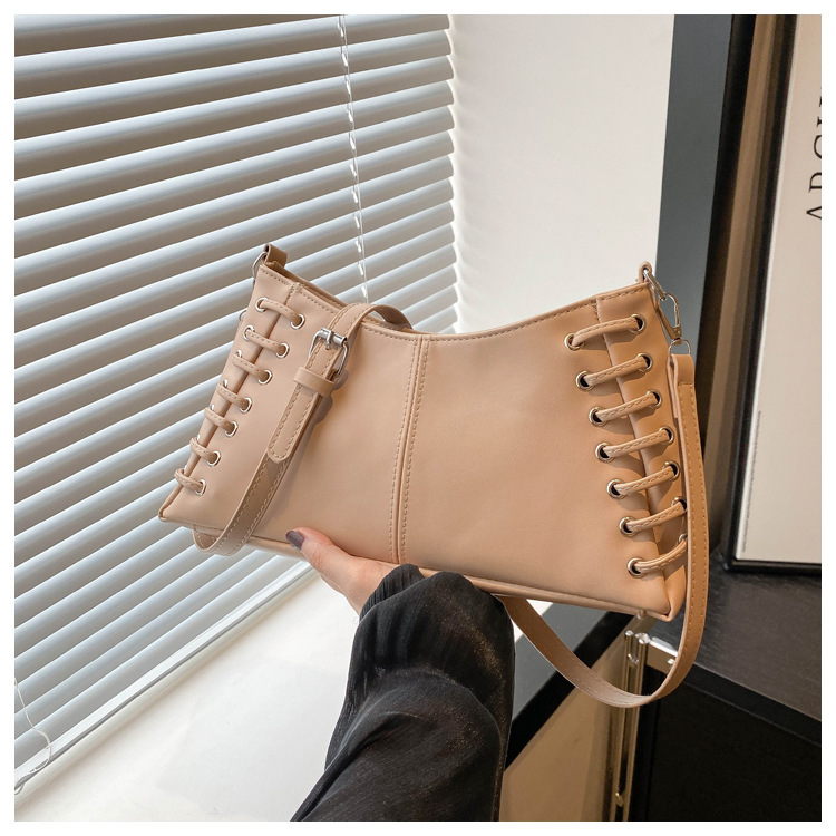 Autumn new designer bag women s crossbody bag niche design women s woven bag armpit bag simple and fashionable women s shoulder bag