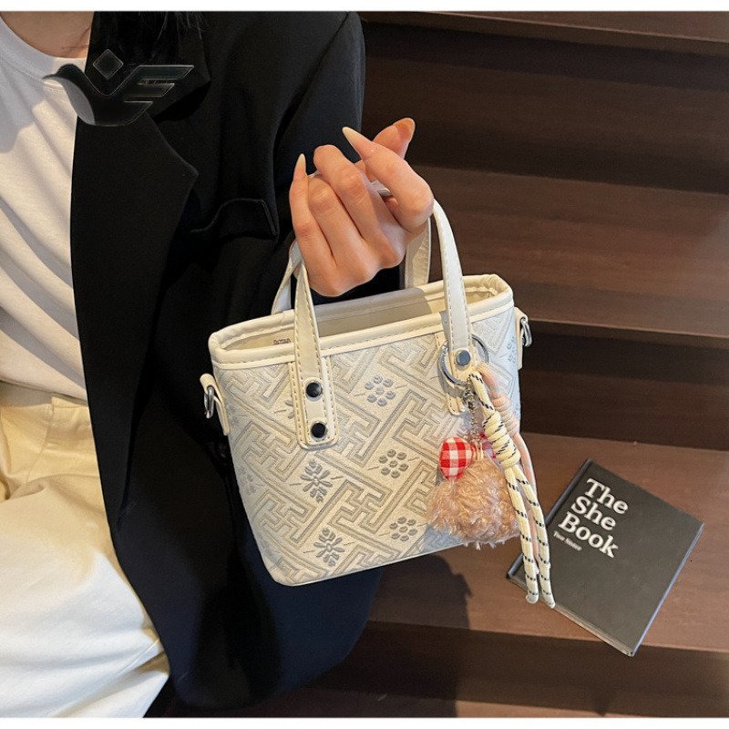 Feiyan Free Shipping New Designer Bag Luxury Shopping Bag Pattern Handheld Bucket Bag High-end National Style Light Luxury Versatile Shoulder Bag For 