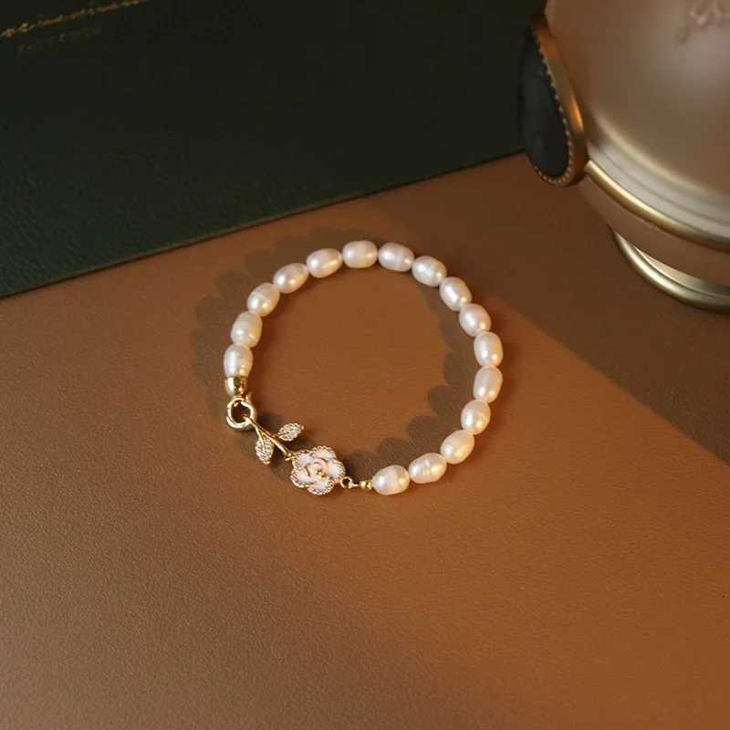 56mm Baroque Natural Freshwater Pearl Bracelets Vintage Style 17cm Length Fashion Charm Mens Bracelets Jewelry Gift Y250904