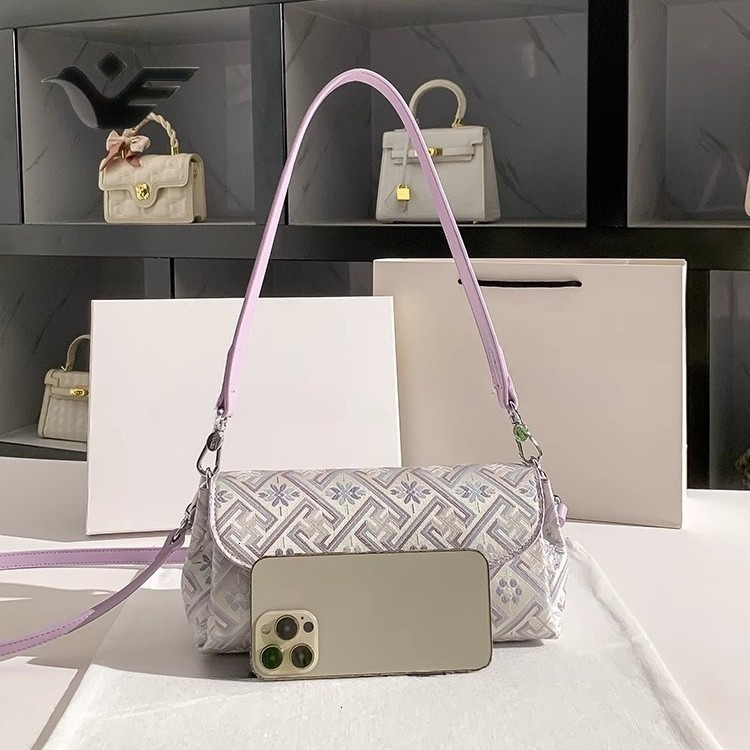 Feiyan Free Shipping New Designer Bag Luxury Shopping Bag Intangible Cultural Heritage Chinese Style Embroidered Baguette Bag 2025 Spring New High-end