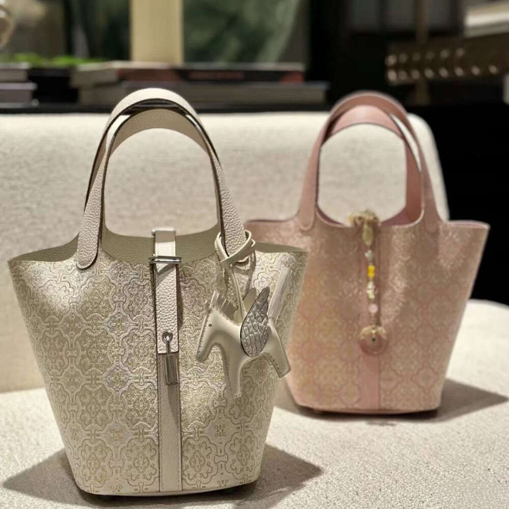 DHEssentials 2025 Oriental Bucket Bag Handmade Brocade Soft Basket Purse