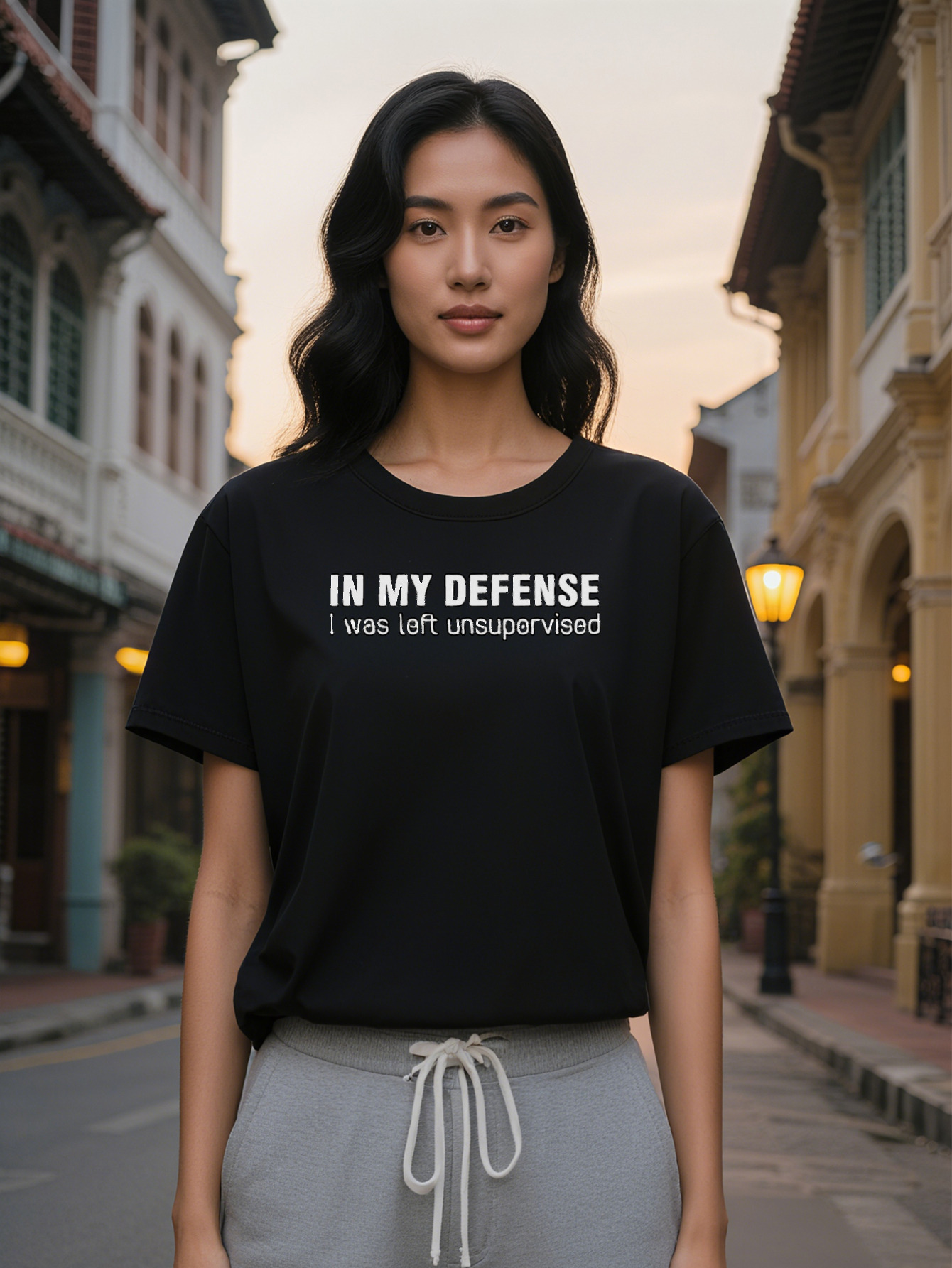 Large XL Women's Casual Versatile Round Neck T-Shirt with The Print 'IN MY DEFENSE I Was Left Unsupervised' A Great Gift for Women Plus