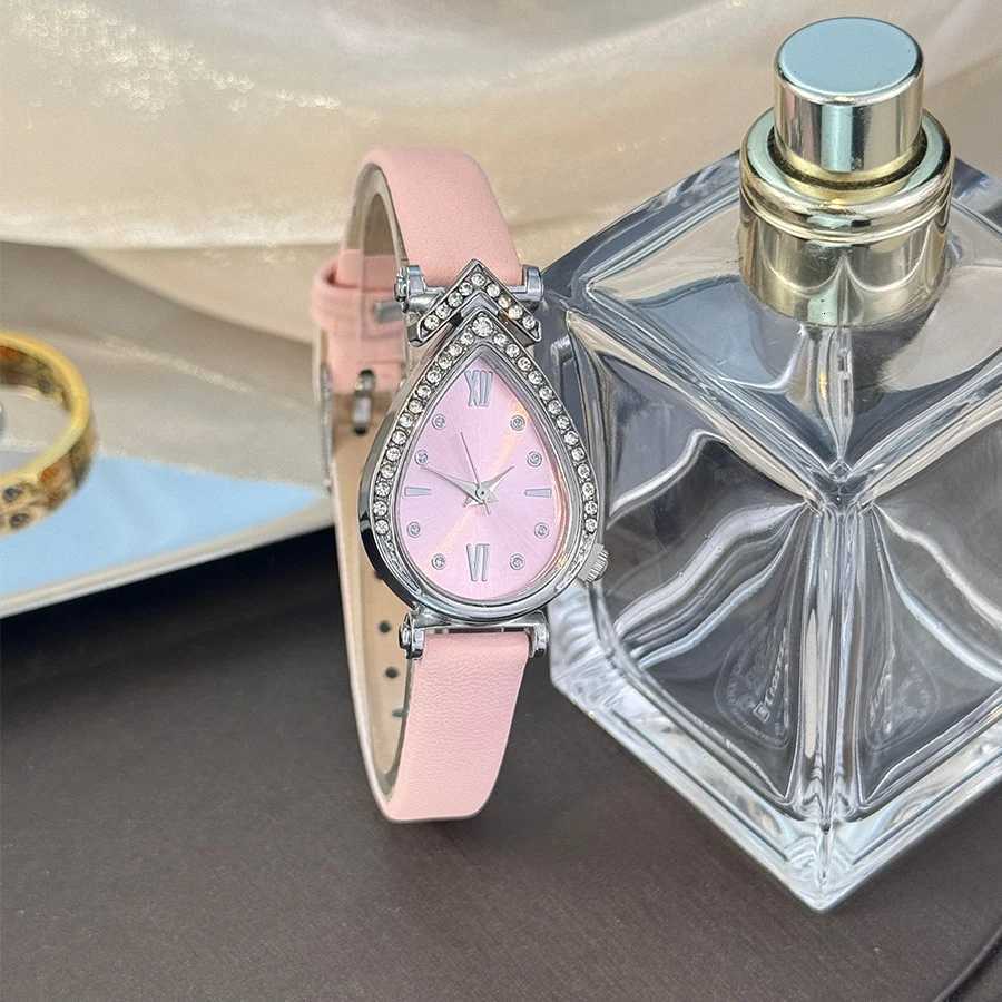 Ladies Waterdrop Shaped Alloy Watch Case Colorf aron Sweet Style PU Strap Fashionable Quartz Watch Elegant Diamond Inlay X250904
