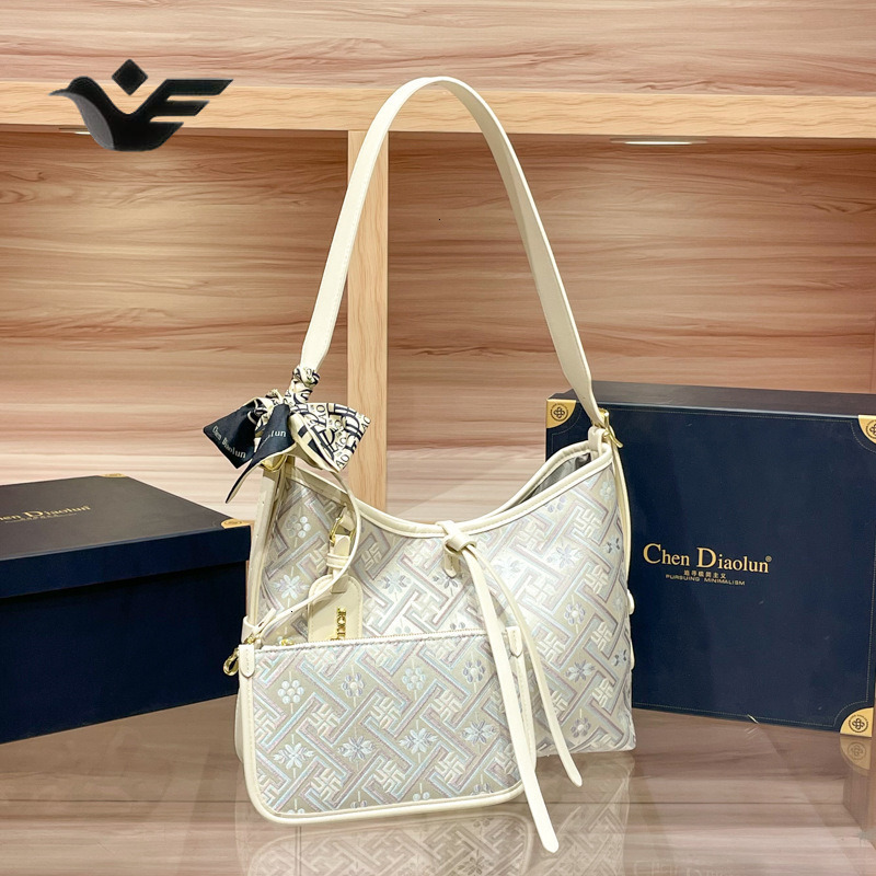 Feiyan Free Shipping New Designer Bag Luxury Shopping Bag Commuter Bag Large Capacity Underarm Bag 2025 National Trend Women's Bag Intangible