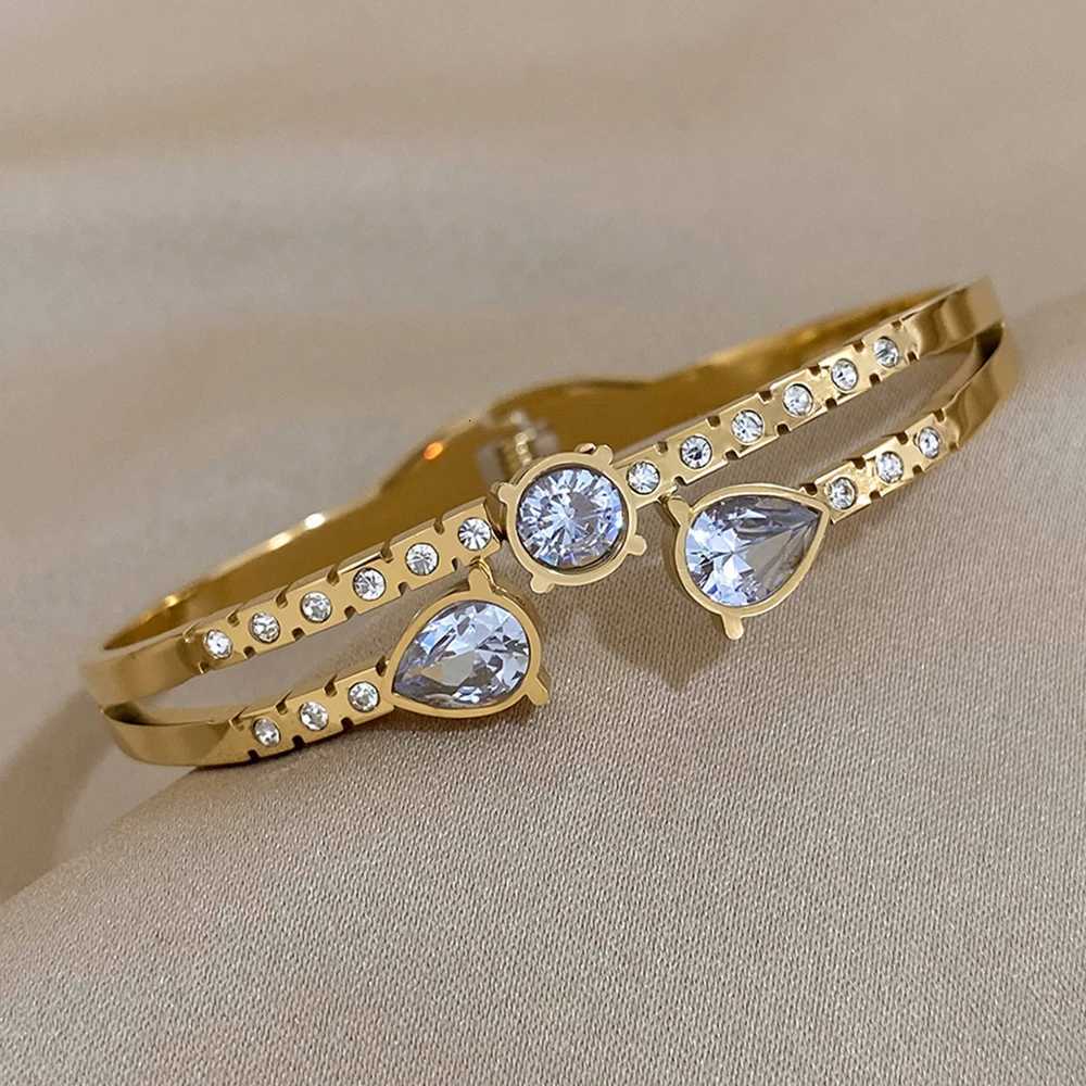 100 Stainless Steel Bracelets Luxury Shiny Gold Color Bangles Bracelets for Women Waterdrop Cubic Zirconia Bracelet Jewelry Y250904